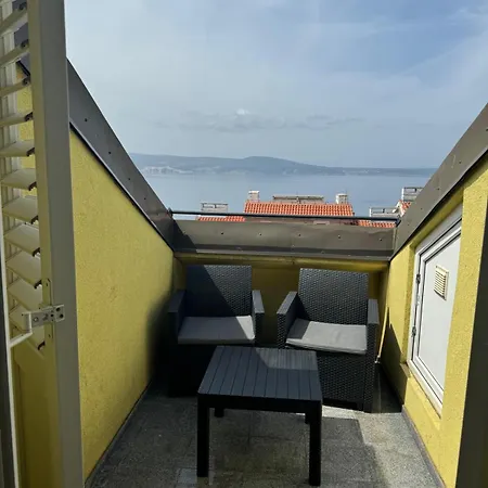 Haus Ella Apartman *