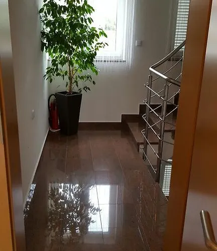 Haus Ella Novi Vinodolski