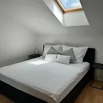 Апартаменты Haus Ella Нови-Винодолски