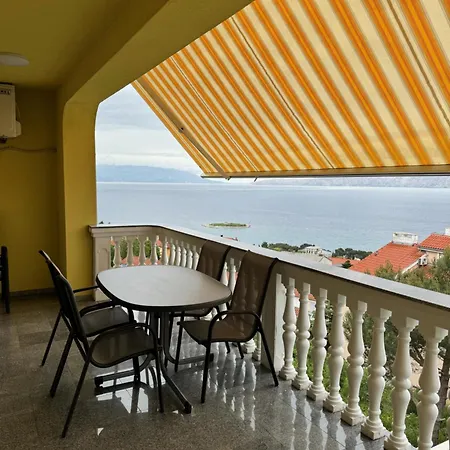 Haus Ella Appartamento
