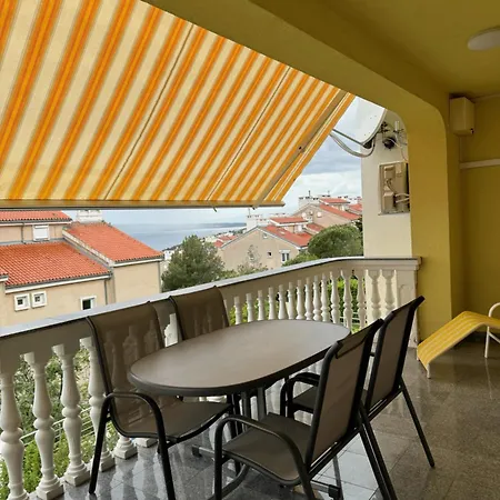 Haus Ella Novi Vinodolski
