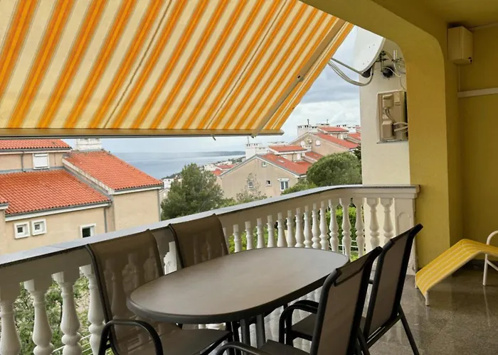 Haus Ella 诺维·维诺多尔斯基